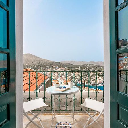 Aerino Villa Сими Екстериор снимка