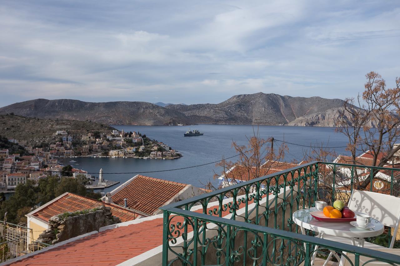 Aerino Villa Сими Екстериор снимка